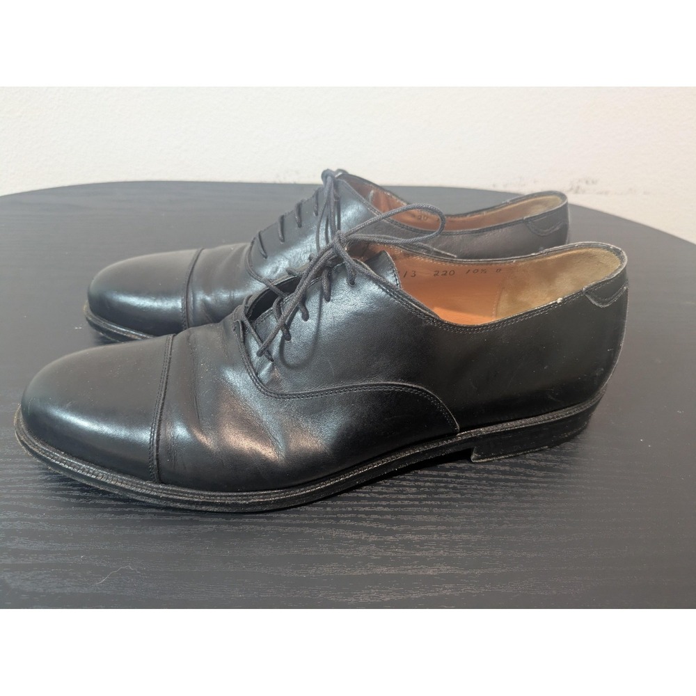 Salvatore Ferragamo Studio Shoes Mens Size 10.5 Black Leather Cap Toe Dress
